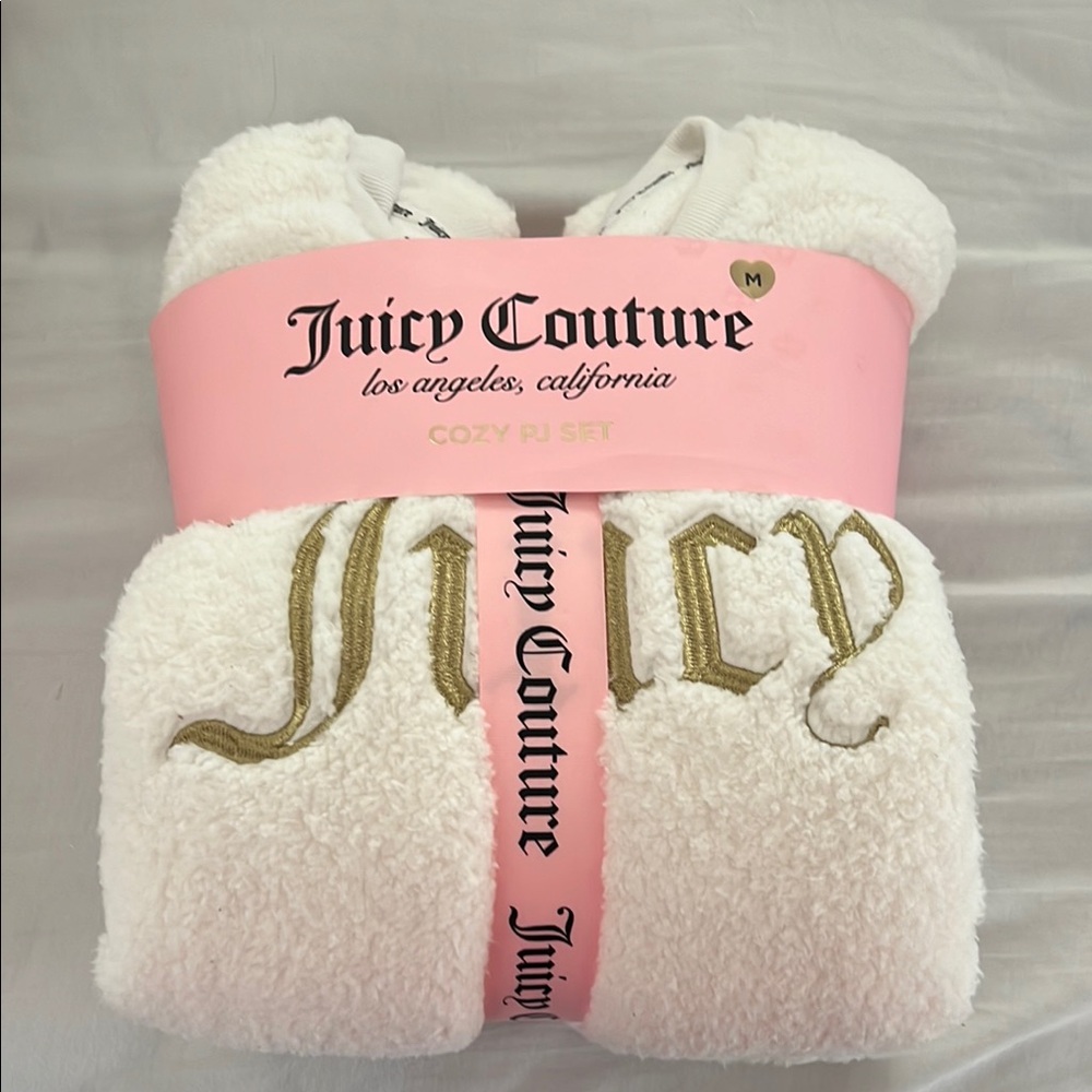Juicy Couture White Cozy PJ Set